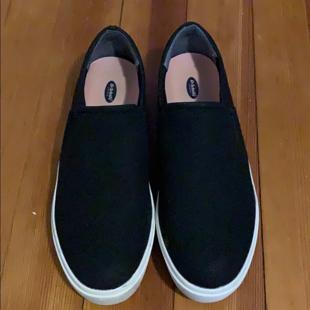 Dr. Scholl’s slide on sneaker